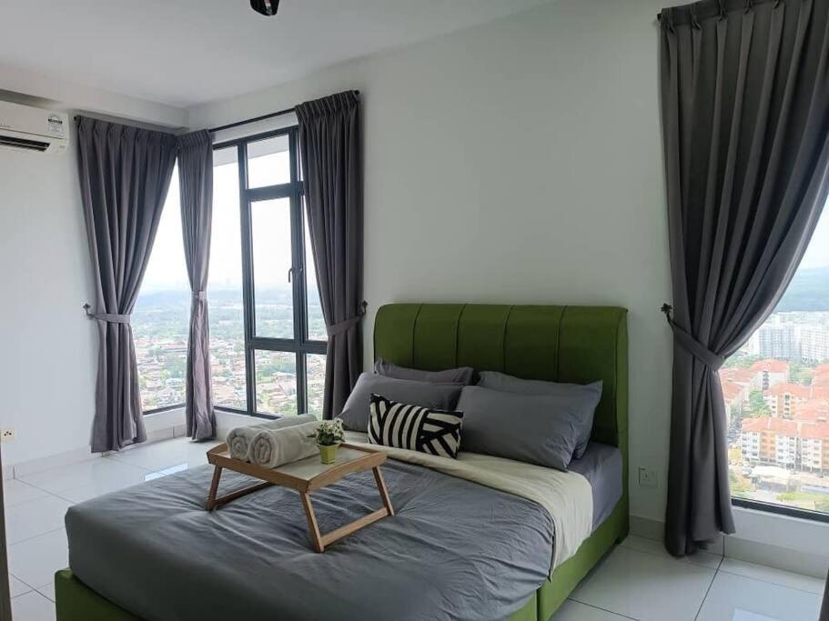 One Tebrau By Antlerzone Apartman Johor Bahru Kültér fotó